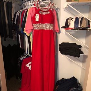 Red prom dress with sequin top (SIZE 6/8)
